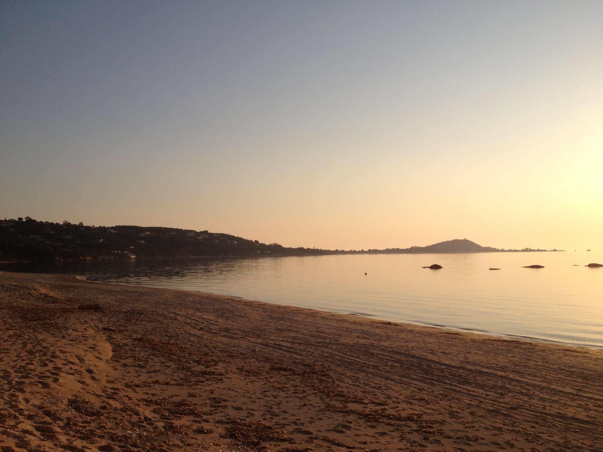 Hotel-Motel Agosta Plage Porticcio  Εξωτερικό φωτογραφία