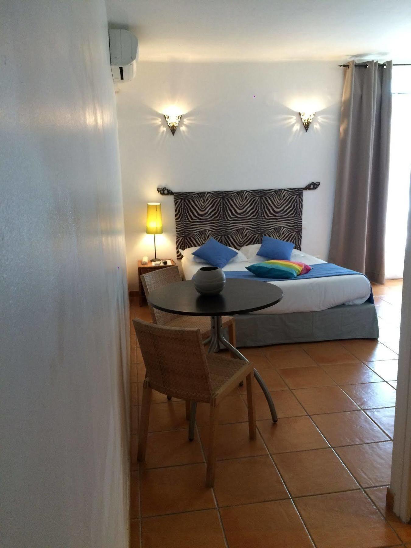 Hotel-Motel Agosta Plage Porticcio  Εξωτερικό φωτογραφία
